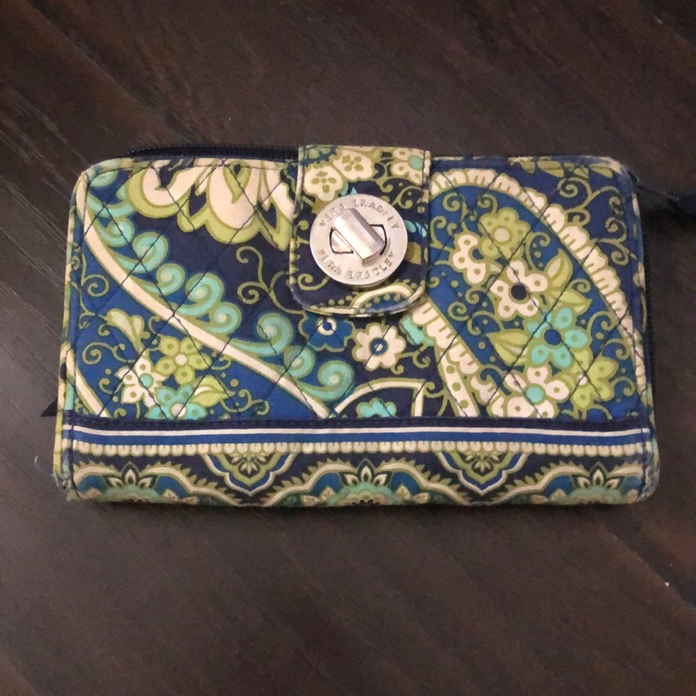 Vera Bradley wallet